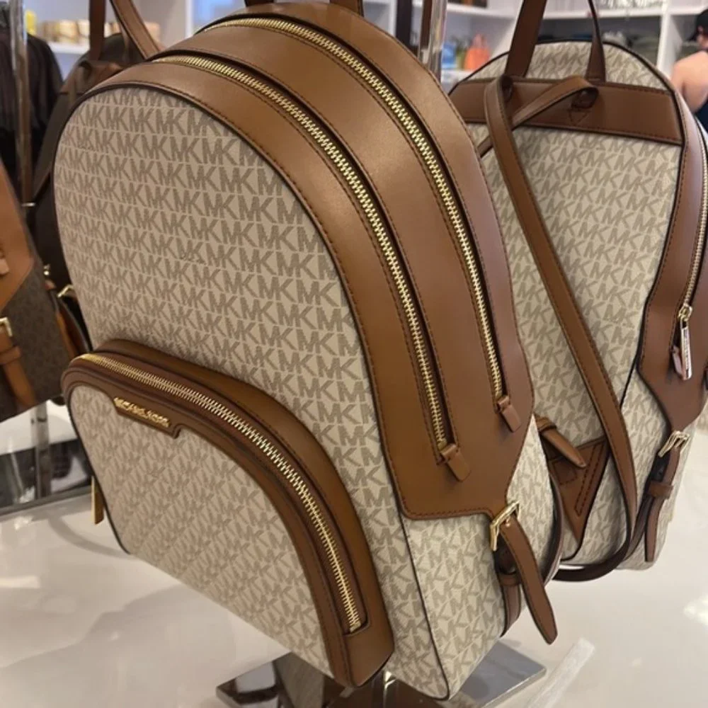 Michael Kors Jaycee Large Zip Pocket Backpack Vanilla